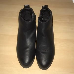 Forever21 Girls Ankle Boots Sz 2
